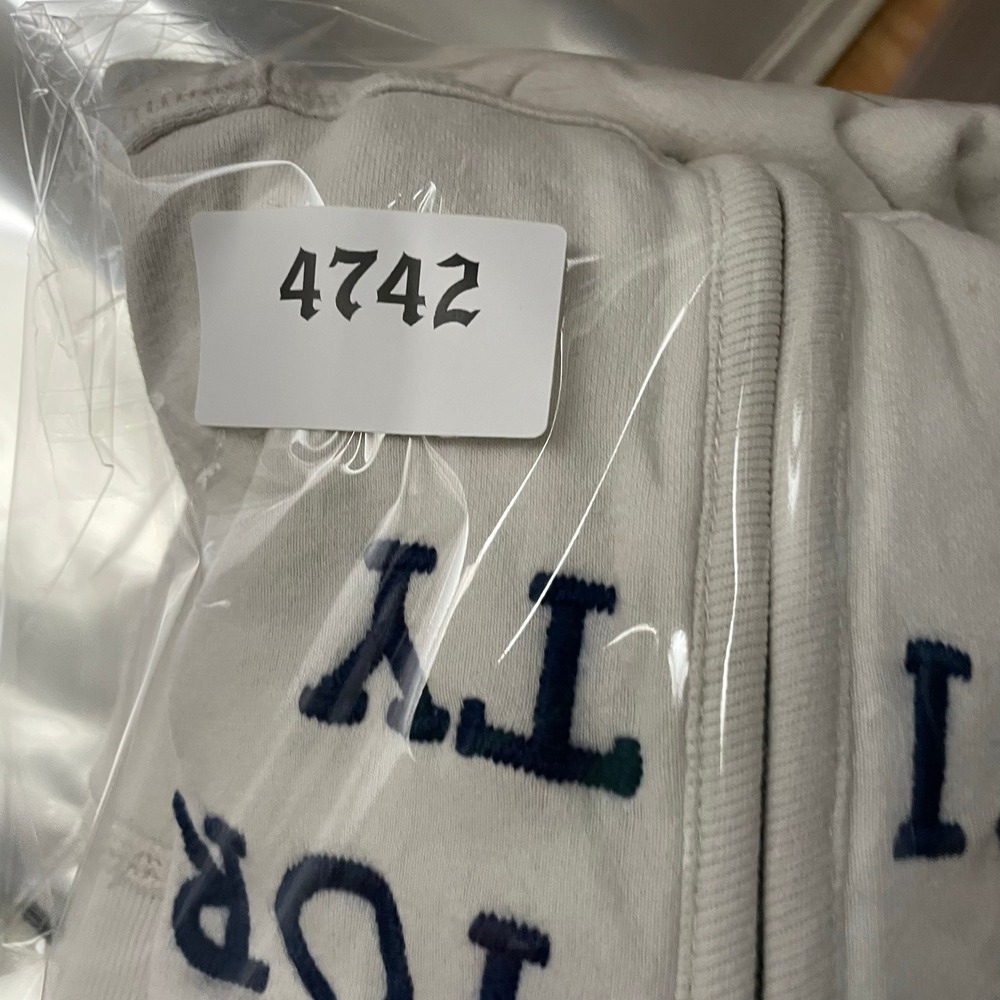 Vintage Aeropostale Hooded Zip Up Hoodie Womens XL White Y2K Faux Fur Trim - Picture 6 of 6